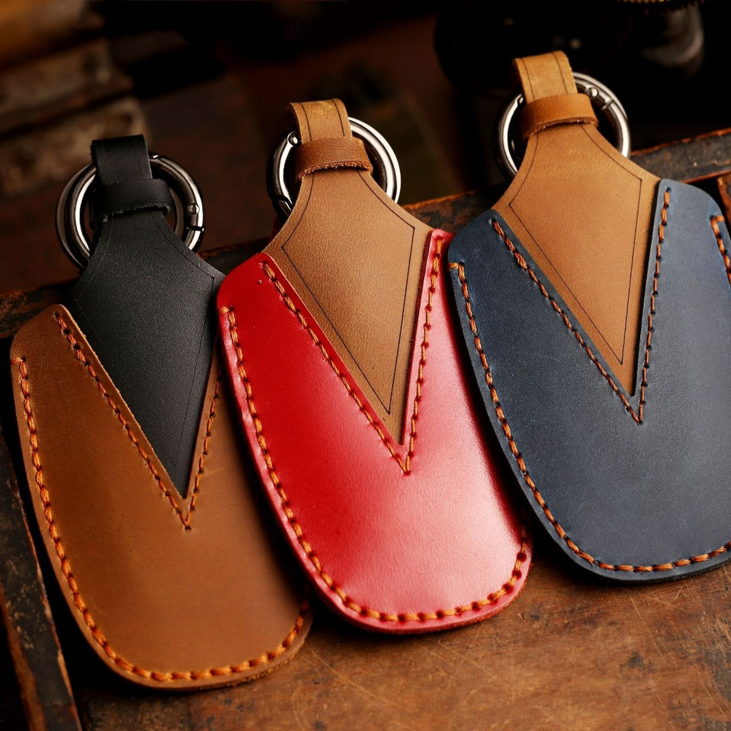 Étui en cuir pour clé de voiture (2, 3, 4 ou 5 boutons) compatible avec les Ford Focus, Explorer, Kuga, Sharp, Aviator, Lincoln Mondeo, Edge, F-150, Raptor et autres pick-ups.